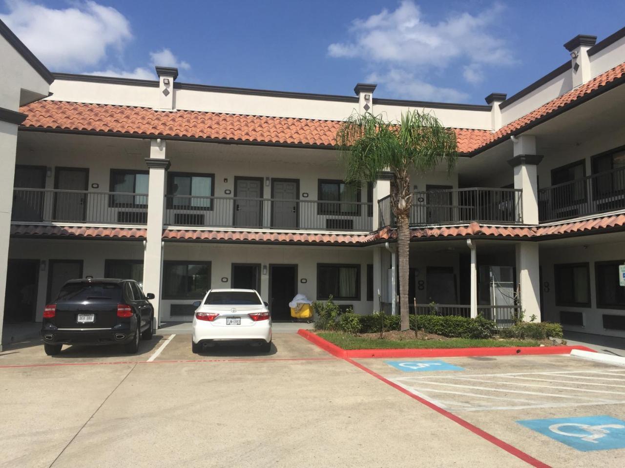 Island Suites Hobby Airport Houston Exteriör bild